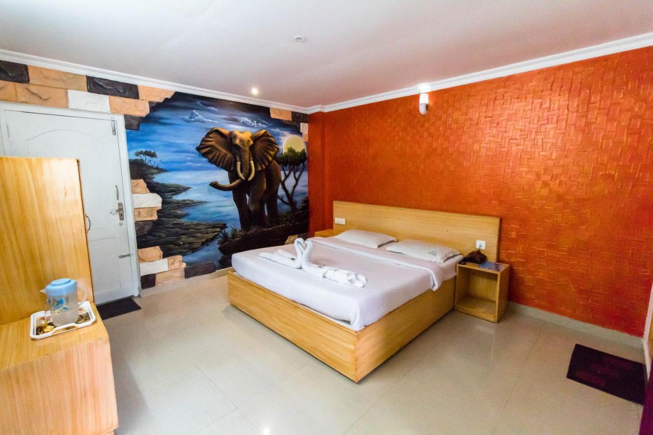 Eden Holidays Ev Munnar Exterior photo